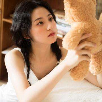 皇室护卫队无限金币钻石下载